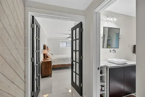 6800 NW 24th Terrace Fort Lauderdale FL 33309