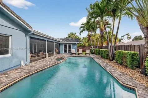 6800 NW 24th Terrace Fort Lauderdale FL 33309