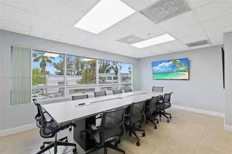 2441 NW 93rd Avenue Doral FL 33172
