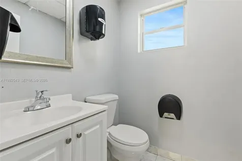 2441 NW 93rd Avenue Doral FL 33172