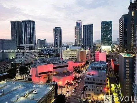 133 NE 2nd Avenue Miami FL 33132
