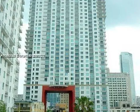 133 NE 2nd Avenue Miami FL 33132