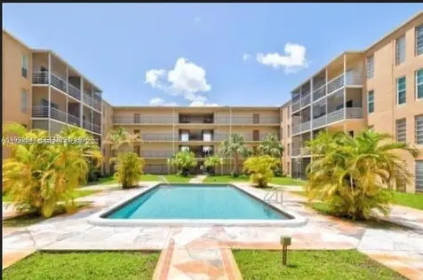 4848 NW 24th Court Lauderdale Lakes FL 33313