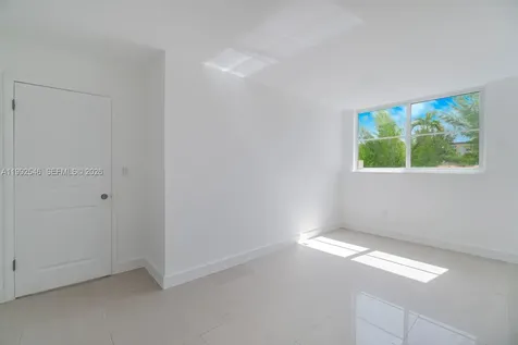 1075 93rd Street Bay Harbor Islands FL 33154