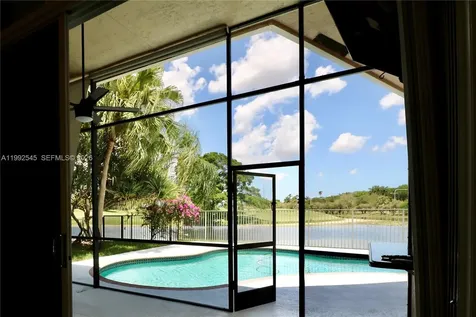 2686 Palmer Place Weston FL 33332