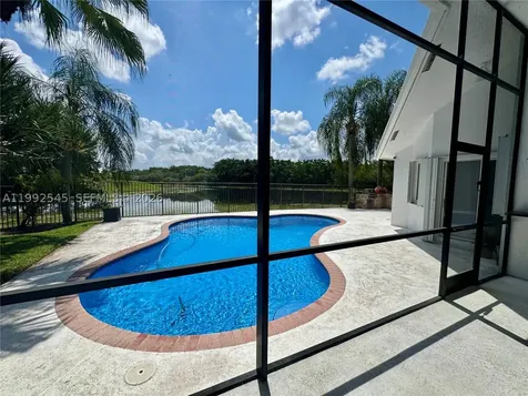 2686 Palmer Place Weston FL 33332