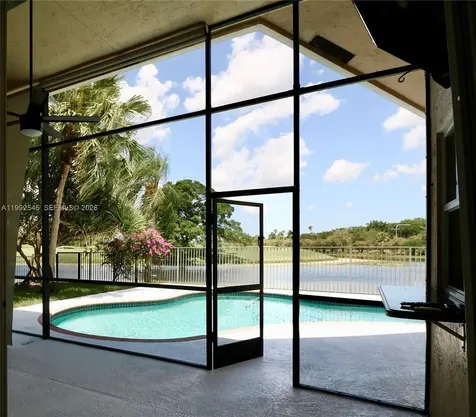 2686 Palmer Place Weston FL 33332