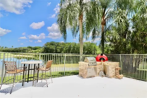 2686 Palmer Place Weston FL 33332