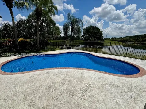 2686 Palmer Place Weston FL 33332