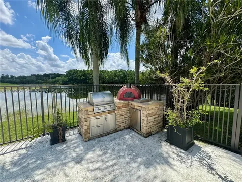 2686 Palmer Place Weston FL 33332