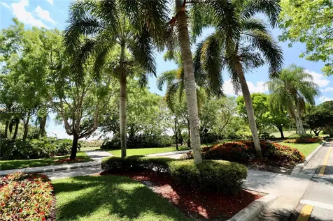 2686 Palmer Place Weston FL 33332