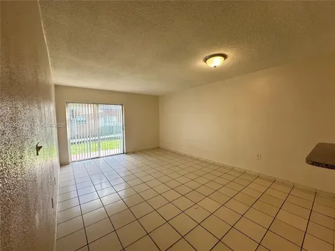 1008 NW 45th Avenue Miami FL 33126