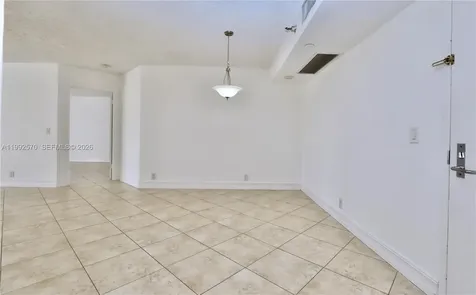 3500 Mystic Pointe Drive Aventura FL 33180