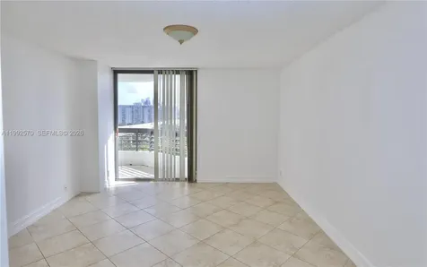 3500 Mystic Pointe Drive Aventura FL 33180