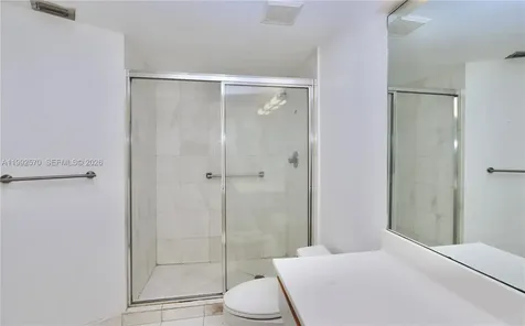 3500 Mystic Pointe Drive Aventura FL 33180