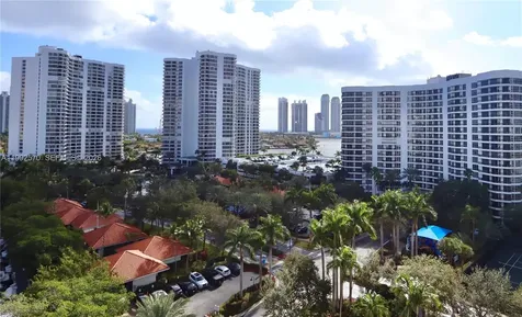 3500 Mystic Pointe Drive Aventura FL 33180