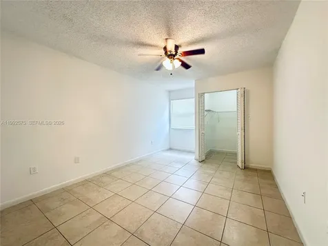 481 SW 113th Way Pembroke Pines FL 33025