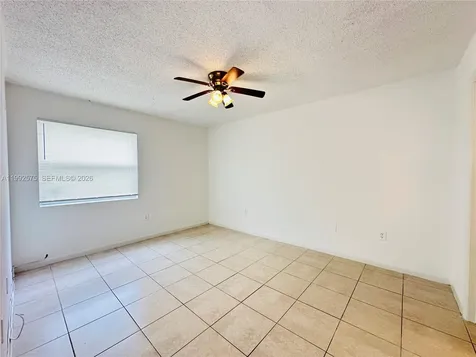 481 SW 113th Way Pembroke Pines FL 33025