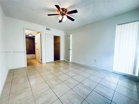 481 SW 113th Way Pembroke Pines FL 33025
