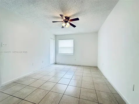 481 SW 113th Way Pembroke Pines FL 33025
