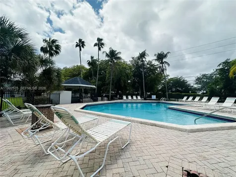 481 SW 113th Way Pembroke Pines FL 33025