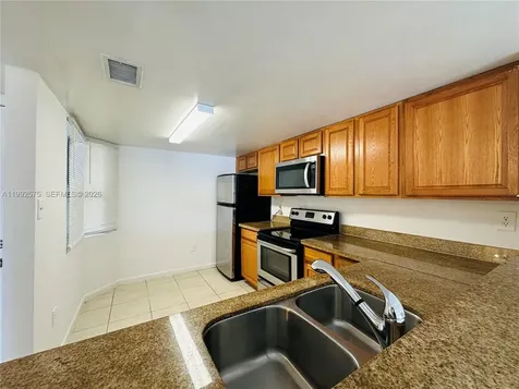 481 SW 113th Way Pembroke Pines FL 33025