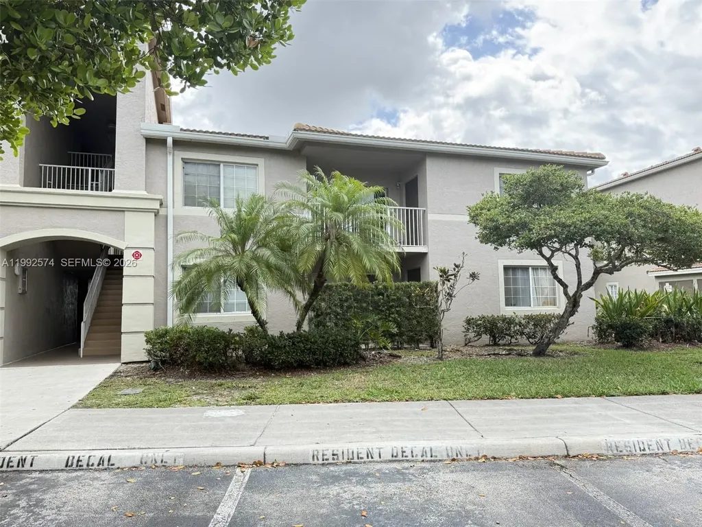 5015 Wiles Road Coconut Creek FL 33073