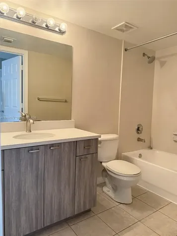 5015 Wiles Road Coconut Creek FL 33073