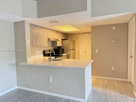5015 Wiles Road Coconut Creek FL 33073