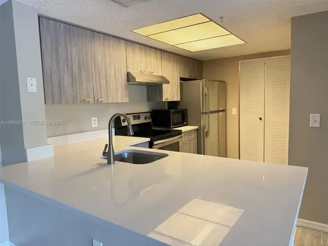 5015 Wiles Road Coconut Creek FL 33073