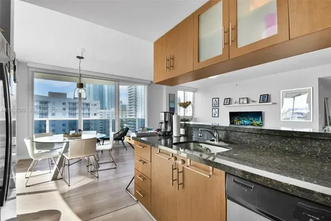 601 NE 23rd Street Miami FL 33137