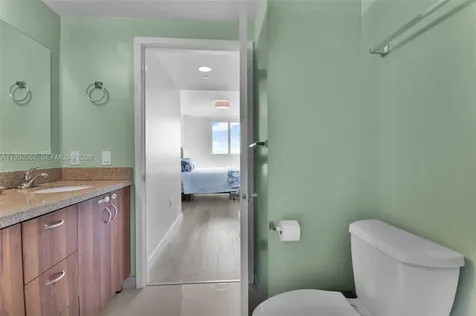 601 NE 23rd Street Miami FL 33137