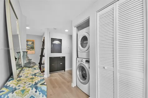 601 NE 23rd Street Miami FL 33137