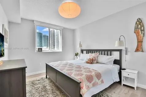 601 NE 23rd Street Miami FL 33137