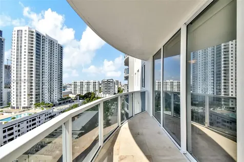 601 NE 23rd Street Miami FL 33137