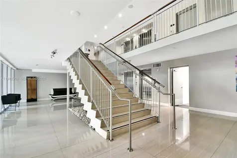 601 NE 23rd Street Miami FL 33137