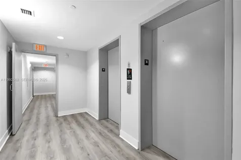 601 NE 23rd Street Miami FL 33137