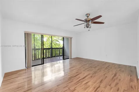 1021 Mockingbird Lane Plantation FL 33324