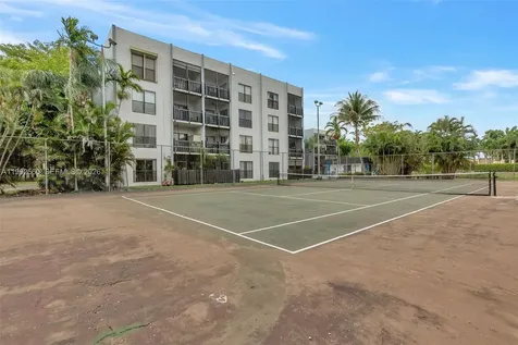 1021 Mockingbird Lane Plantation FL 33324