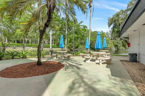 1021 Mockingbird Lane Plantation FL 33324