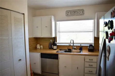 9020 Sunrise Lakes Boulevard Sunrise FL 33322