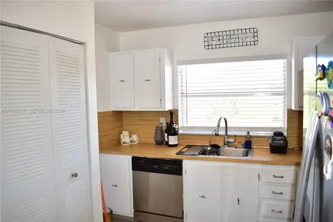 9020 Sunrise Lakes Boulevard Sunrise FL 33322