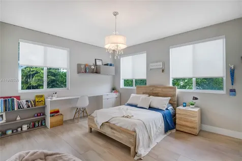 5602 SW 65th Court South Miami FL 33143