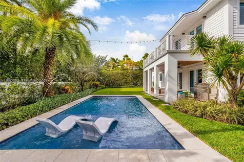 5602 SW 65th Court South Miami FL 33143