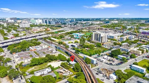 212 NW 11th Street Miami FL 33136