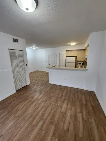 11060 SW 196th Street Cutler Bay FL 33157