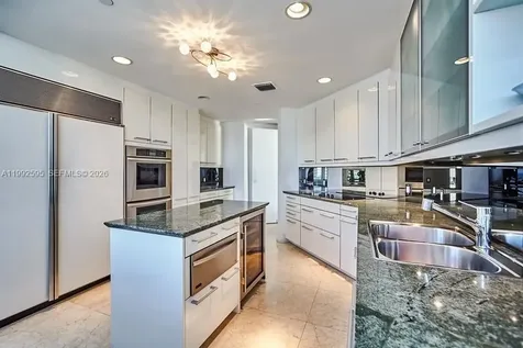 10225 Collins Avenue Bal Harbour FL 33154