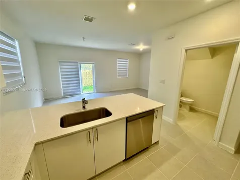 2867 SE 25th Terrace Homestead FL 33035