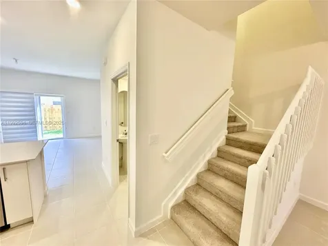 2867 SE 25th Terrace Homestead FL 33035