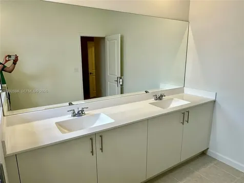 2867 SE 25th Terrace Homestead FL 33035